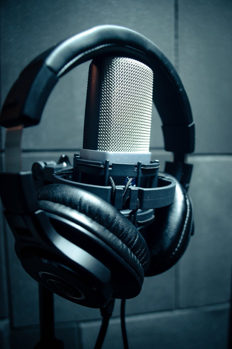 TruthWorkMedia's tweet image. What is your biggest fear and what is keeping you from telling the world your story? 

Our team specializes in helping you work through these anxieties and making you the podcaster you were born to be!
.
.
.
.
.
#truthworkmedia #podcastersinthewild #storytelling #story #art