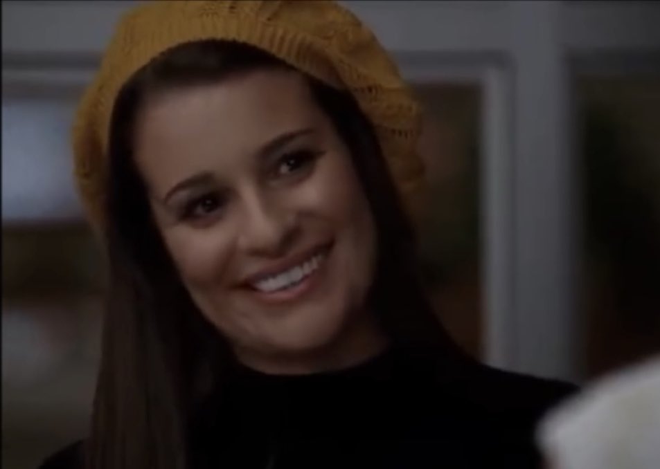 𝐥𝐚𝐲 𝐚𝐥𝐥 𝐲𝗼𝐮𝐫 𝐥𝗼𝐯𝐞 𝗼𝐧 𝗺𝐞---𝑎 𝑙𝑖𝑡𝑡𝑙𝑒 𝑠𝑚𝑎𝑙𝑙 𝑡𝑎𝑙𝑘, 𝑎 𝑠𝑚𝑖𝑙𝑒, 𝑎𝑛𝑑 𝑏𝑎𝑏𝑦 𝑖 𝑤𝑎𝑠 𝑠𝑡𝑢𝑐𝑘