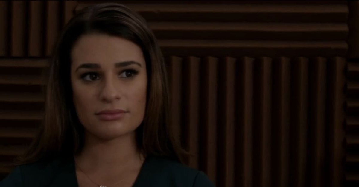 𝗼𝐧𝐞 𝗼𝐟 𝐮𝐬 ---𝑜𝑛𝑒 𝑜𝑓 𝑢𝑠 𝑖𝑠 𝑙𝑜𝑛𝑒𝑙𝑦𝑜𝑛𝑒 𝑜𝑓 𝑢𝑠 𝑜𝑛𝑙𝑦 𝑤𝑎𝑖𝑡𝑖𝑛𝑔 𝑓𝑜𝑟 𝑎 𝑐𝑎𝑙𝑙 𝑠𝑜𝑟𝑟𝑦 𝑓𝑜𝑟 ℎ𝑒𝑟𝑠𝑒𝑙𝑓, 𝑓𝑒𝑒𝑙 𝑠𝑡𝑢𝑝𝑖𝑑 𝑓𝑒𝑤𝑙𝑖𝑛𝑔 𝑠𝑚𝑎𝑙𝑙𝑤𝑖𝑠ℎ𝑖𝑛𝑔 𝑠ℎ𝑒 ℎ𝑎𝑑 𝑛𝑒𝑣𝑒𝑟 𝑙𝑒𝑓𝑡 𝑎𝑡 𝑎𝑙𝑙