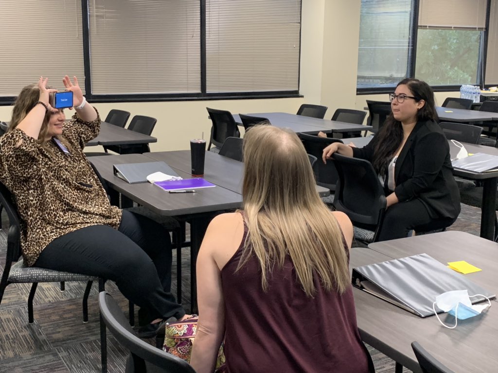 ARomanoECISD's tweet photo. @EcisdTalented Gear Up 2020 with our Odessa Pathway to Teaching Summer Cohort in person! 🙌@EctorCountyISD @TeachOdessaTX Let’s kick off this training with Charades! 😁👏 What a talented group!! #ECISDTalented #TeamECISD @MasonaterECISD @lfoot56 https://t.co/6olwB20fcC