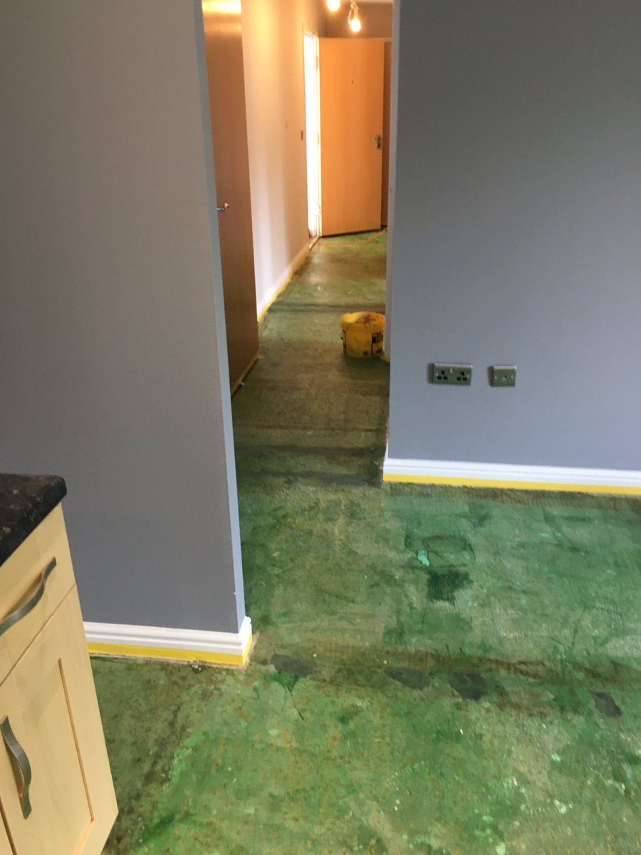fitzcarpets's tweet photo. Stopgap 400 repair p131 primer and 300 from @FBallUK  @thenicf  @FBallTechMJW  #Teamball https://t.co/Yt4XOrdxij
