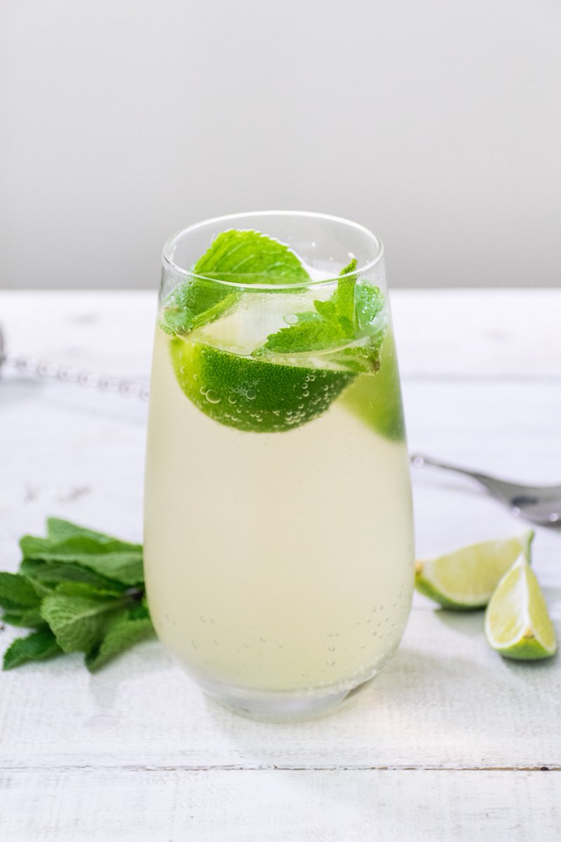 TCcommuting's tweet image. Happy #WisdomWednesday! What is your favorite alcoholic or non-alcoholic summer drink recipe?