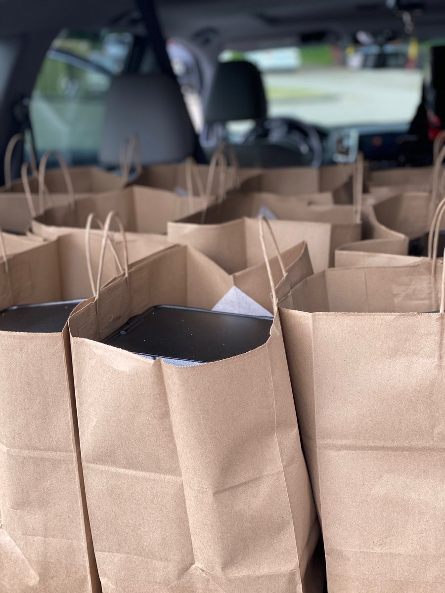 Hasty Elementary PTA (@hastyespta) on Twitter photo Today we delivered 130 boxed lunches from Buffalo’s Cafe for our incredible Hasty Teachers and Staff! They deserve so much more, but we hope this made your day a tiny bit easier. Today we delivered 130 boxed lunches from Buffalo’s Cafe for our incredible Hasty Teachers and Staff! They deserve so much more, but we hope this made your day a tiny bit easier.