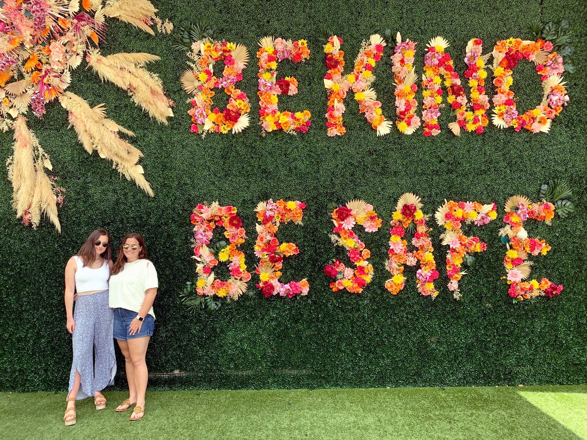 With everything 2020 has brought, whether it be protests fighting racial injustices or the global pandemic, it is important to always BE KIND to one another and ~ continue ~ to educate yourself! And to BE SAFE and wear your mask! 🌸✨