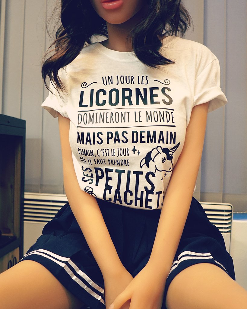 Labricotblanc's tweet photo. Un jour les Licornes, vous allez voir 😅⠀
⠀
https://t.co/gg2Q3COLQ0⠀
⠀
#licorne #licorne🦄#humourdemerde #humourfrançais #frenchgirls #frenchmodel #sexdoll https://t.co/S6oi8vJGZA https://t.co/EQsXZapXca