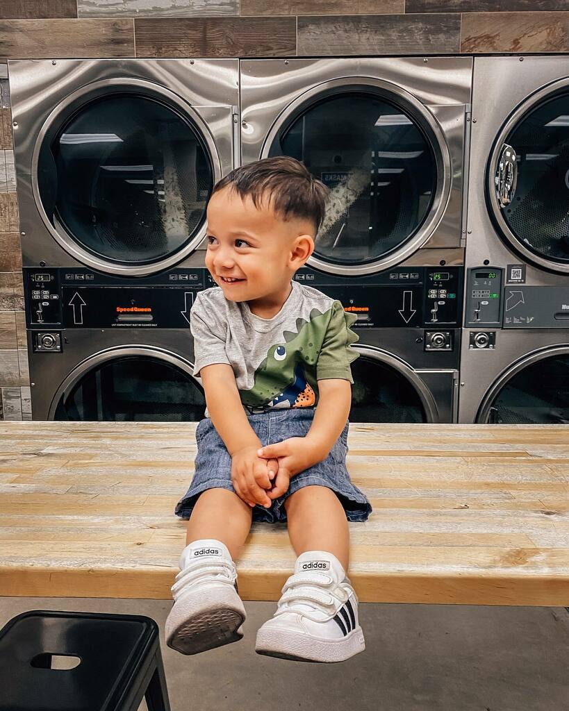 vcfotography's tweet photo. Washing all the negative from our souls today and finding the positive to focus on.

Anyone else do all their vacation laundry while on vacation so you can come home and just put clean laundry away? via Facebook https://t.co/C2VzOXp34a https://t.co/UAiYrQObZG