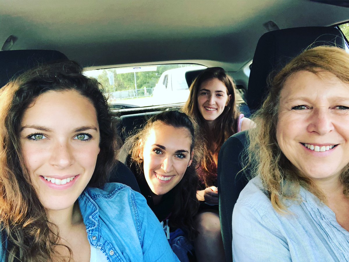 About to watch Grease The Musical Sing-a-long <a href="/thelunacinema/">The Luna Cinema</a> @mitsubishimotorsuk #MoviesWithMitsubishi <a href="/Amandablack06/">Amanda Black</a> <a href="/NatashaBlack30/">Natasha Black</a> <a href="/stacey_magic/">Stacey</a>