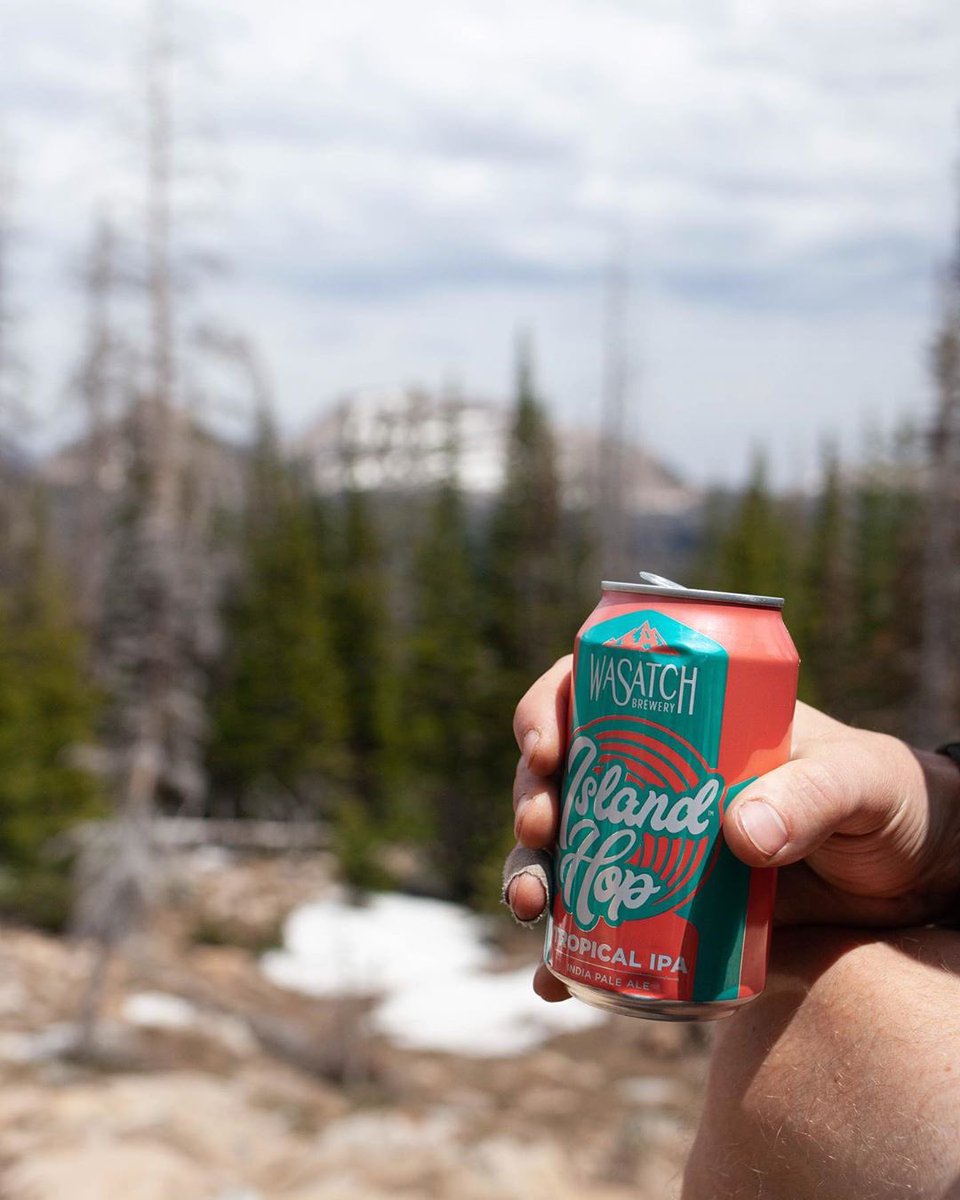 wasatchbeers's tweet photo. HOPping out of the heat and into the mountains is the best way to cool down in the Summer 🍻⛰ #WasatchBeers #WasatchBrewery​ #BeaUTAHful 📷: @mtn_dweller_photo https://t.co/wzYIKgUlso