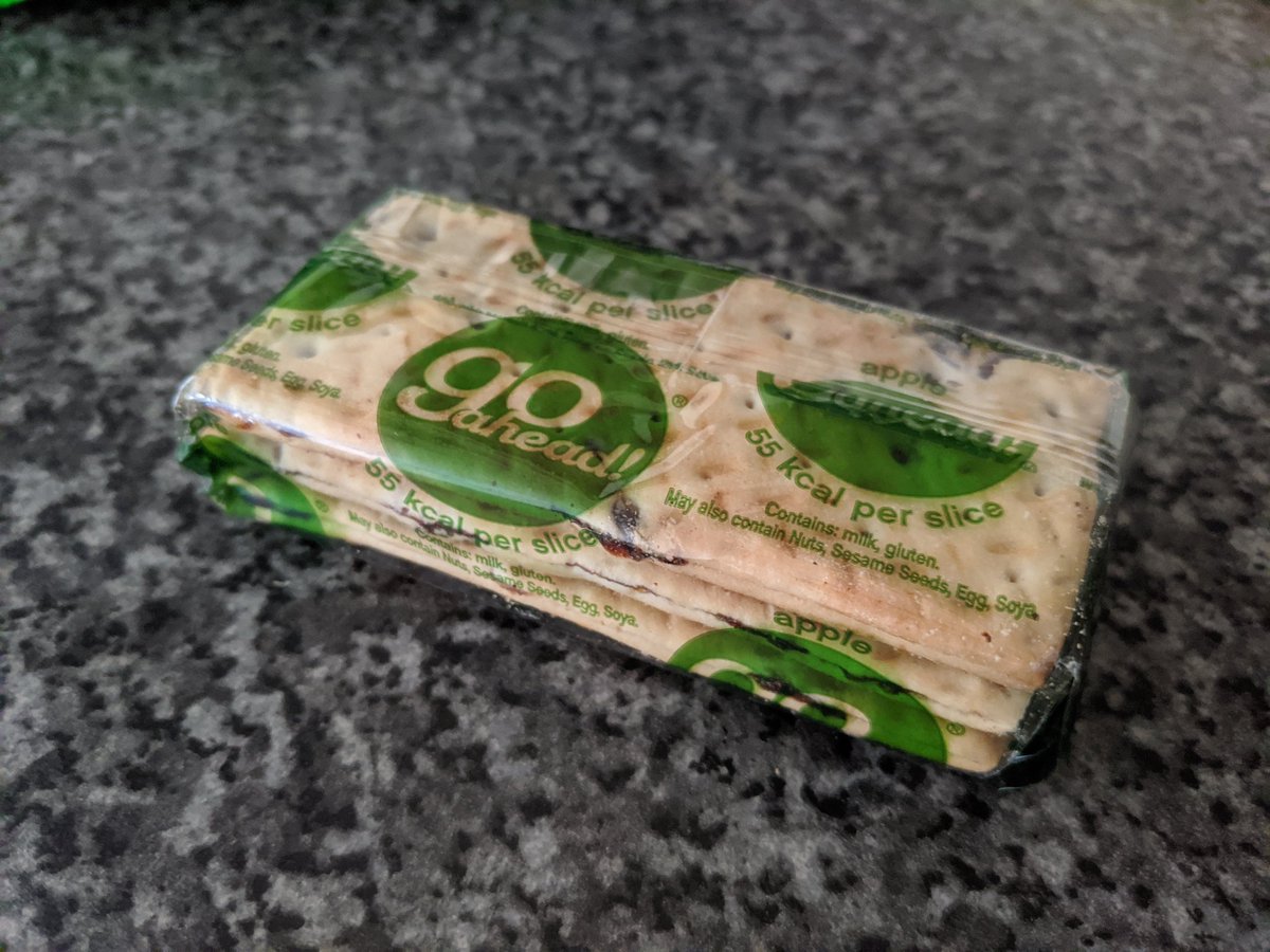 Sticking with Go Ahead, here are some Crispy Slices. 55 kcal per slice. Aha, so that's really 110, right? No. Each pack is three slices, so you have to remember to TREBLE it. So it's not 4.6g of sugar like it says on the outer packet, it's 13.8g.