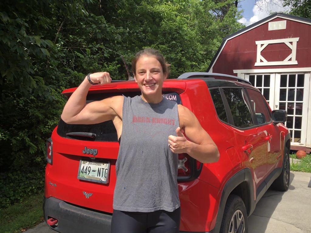 Liv_4_MMA's tweet photo. Another great morning at the gym!! 1% better every day! Can’t wait to get back in the cage and show what I’ve been working on! #Phoenix #PhoenixRising #KMAA #InvictaFC #Featherweight #FBSCombat #TaylorMadeFitness #WMMA #MMA https://t.co/H3h4S4udD3