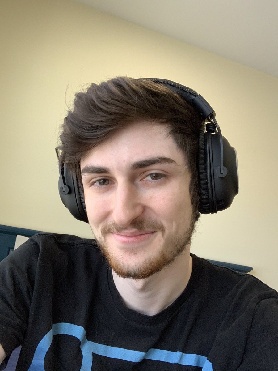 Rizzo_TV's tweet image. No wires no problems, thanks for the hook up @LogitechGesport! #PlayToWin

logitechg.com/products/gamin…