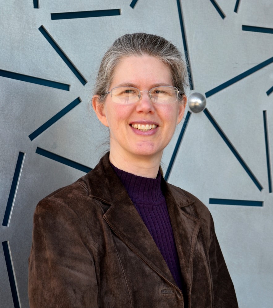 AmesNatLab's tweet photo. We are happy to share the news that our Interim Director of Chemical and Biological Sciences, Theresa Windus, has been named a Fellow of @AmerChemSociety.  Congratulations Theresa! https://t.co/LoXJ0oxlB4 https://t.co/kJTu0WRaSd