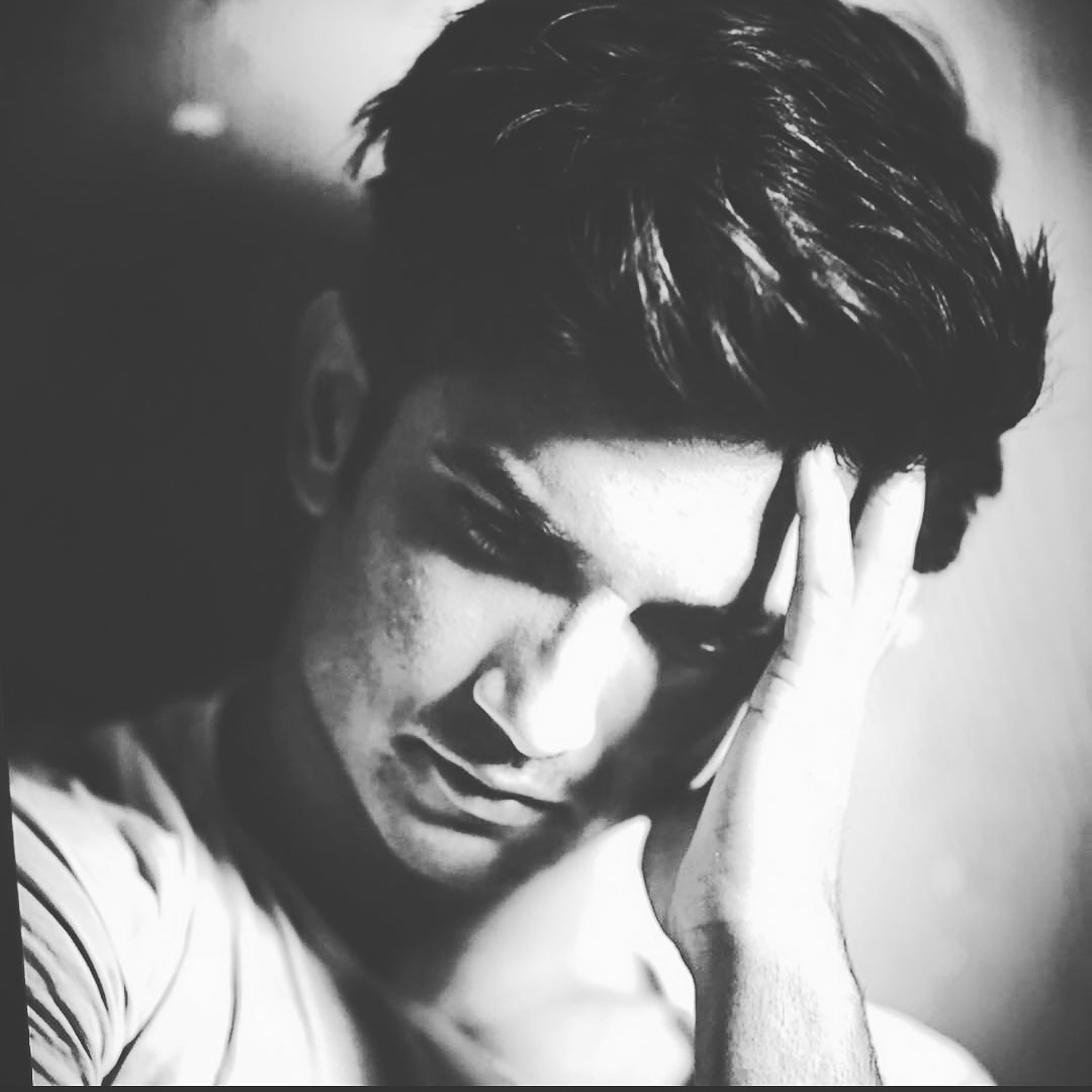 DemandjusticeS's tweet photo. #speakupforsushantsinghrajput
#JusticeForSushantSinghRajput
#DemandforcbiSSR 
@iRaviTiwari 
@Official_Arnab_ 
@PMOIndia 
@BJP
@MahaDGIPR 
@shekharsuman7 https://t.co/KOF5DOvU3L