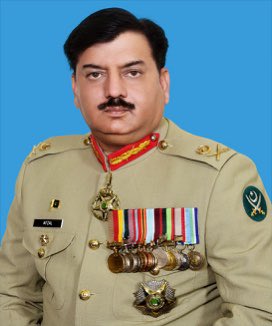 AajKamranKhan's tweet photo. وزیر اعظم صاحب کراچی تباہی کا شکار ہے کراچی نے اپ پر اعتماد کیا PTI کوکامیاب بنایا آپکو ووٹ دیکر وزیر اعظم بنایا برائے مہربانی NDMA سے کراچی کا صرف بارش گند نا صاف کروائیں NDMA کے جنرل صاحب سے کراچی کوکرپٹ نظام سے آزاد کرائیں اپکو سپریم کورٹ نے آئینی اختیار دیا ہے https://t.co/EUoaKeCVFi