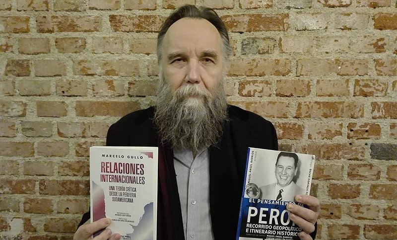 PeronForExport's tweet photo. @A_G_Dugin https://t.co/bXNnQZXCfu
