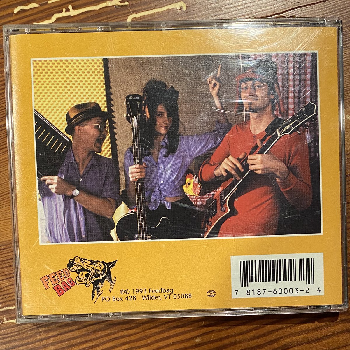 CMoneyKS's tweet photo. #CurrentStatus @SCOTS_Music #SouthernCultureOnTheSkids #SCOTS #PeckinParty #EightPieceBox #Walleyed #DaddyWasAPreacherButMamaWasAGoGoGirl #FeedbagRecords #1993 https://t.co/Nx2tkHuKWW