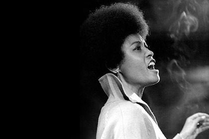 5/5. I’m going back to work now. Through all the assholery from the top of our government the news brings day in and day out, I’m just trying hard to remember that this country can also produce an artist like Abbey Lincoln.