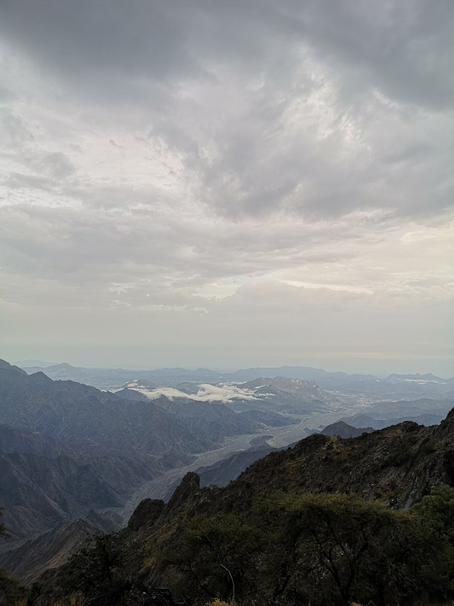 سبحان الله وبحمده عدد خلقه ورضا نفسه وزنة عرشه ومداد كلماته.