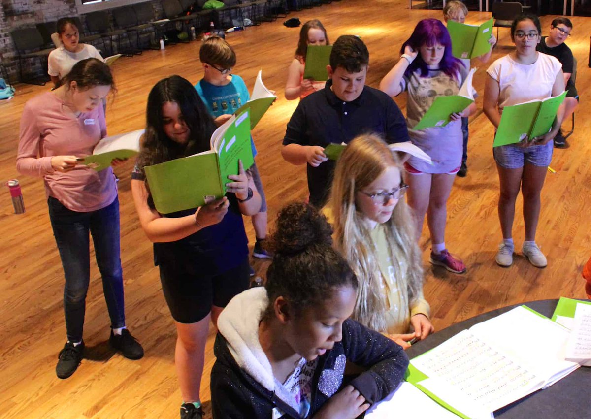 Calling all songbirds! Are you looking for a supportive and fun way to improve your singing skills? Bring your voice and dive into the world of singing in our upcoming Zoom class “Sing with Me”!  

Visit tinyurl.com/singwme for registration details!