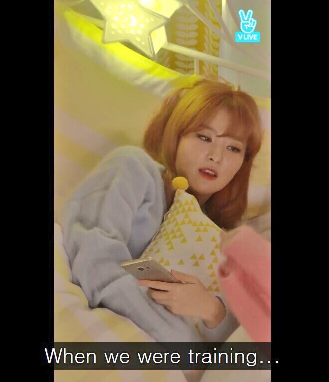 Seulgi knows that Irene gets scared easily with loud noises...