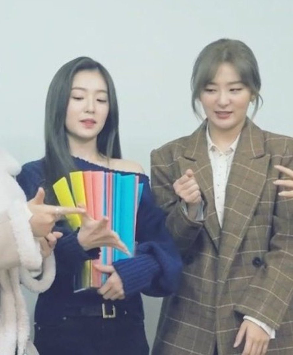 Seulgi knows that Irene hates losing so whenever they play rock, paper and scissors she purposely lose the game just for her