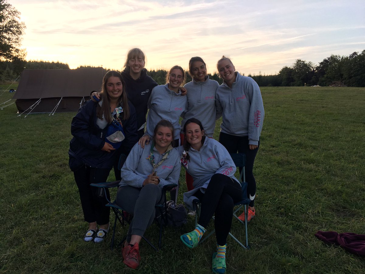 MarieMedGuides's tweet photo. Merci à toutes nos guides chéries pour ce super camp! A très vite pour de nouvelles aventures ❤️ https://t.co/8E0f8L325C