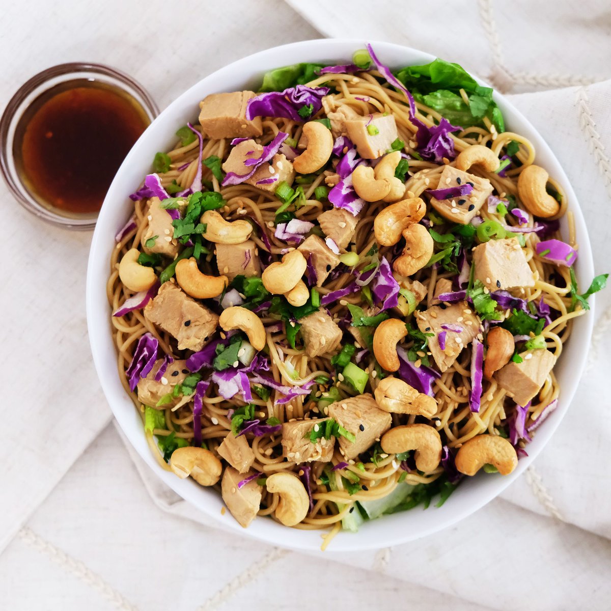 Get one FREE lunch when you order 10 or more Value Lunches! Enter or mention code EVALUE10 at checkout. Offer valid through August 1st, 2020.