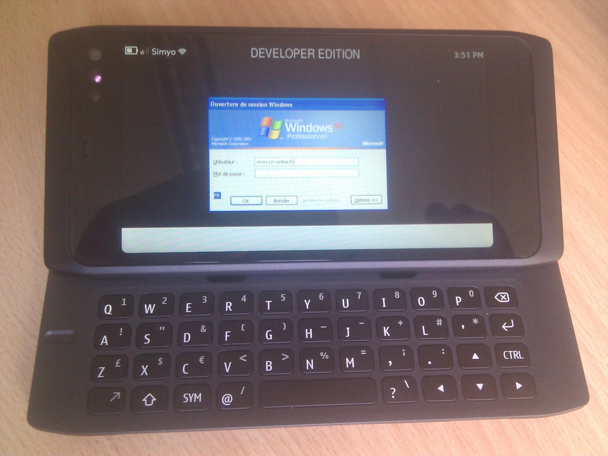 RzrFreeFr's tweet photo. @liliputingnews https://t.co/ofhKS3OAar #PinePhone @liliputingnews actually the accessory looks more like a #N950 than a #n900 , I am part of #N950Club :) https://t.co/grpFKJ7twz