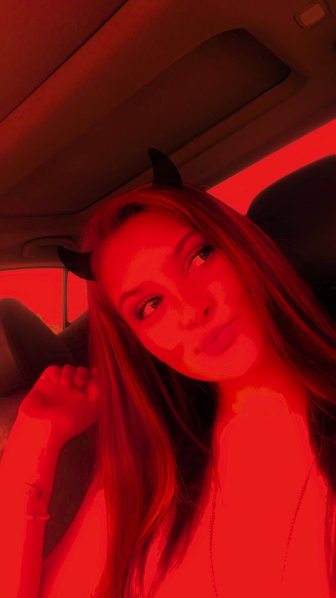 its_CGbxtch's tweet photo. Devious little devil 😈 https://t.co/7X6fyy3tU9