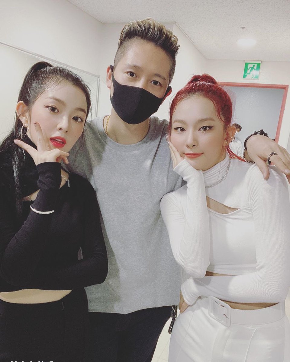 Baejoohyunews's tweet photo. [PHOTO] 200726 #IRENE &amp; #SEULGI <#Naughty> Goodbye Stage @ SBS ‘Inkigayo’ —  beatburgerjae Instagram Update #RedVelvet_IRENE_SEULGI @RVsmtown #ThankYouASeul

https://t.co/C94IjT3dkv https://t.co/wKQMhwnEe7