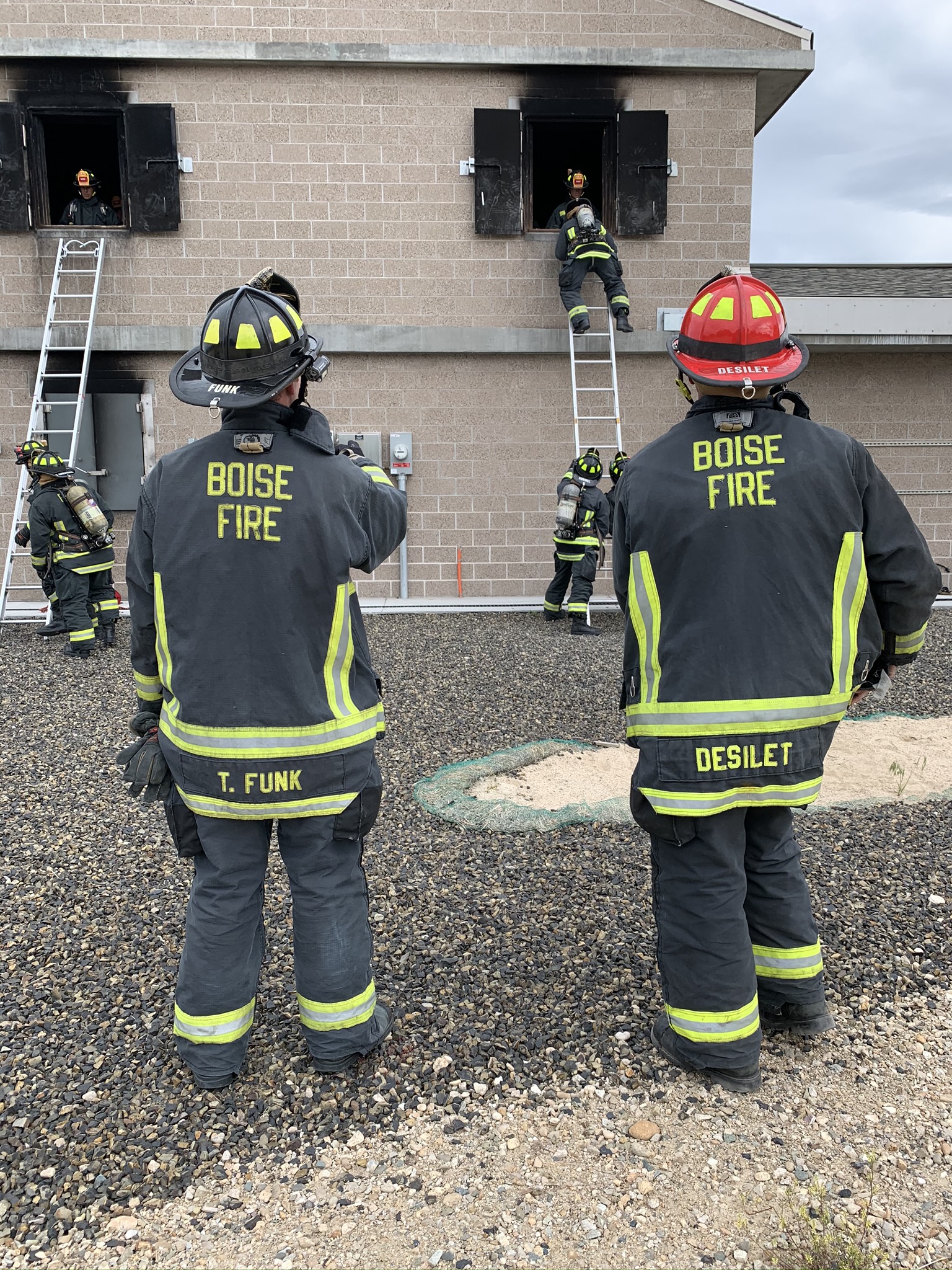 boise-fire-dept-on-twitter-join-the-boise-fire-department-we-offer-great-pay-and-exceptional-benefits-opportunities-for-advancement-and-a-family-for-life-boisefirerecruitment2021-https-t-co-mdfnfnoki3-https-t-co-r9rw9fxluq-twitter