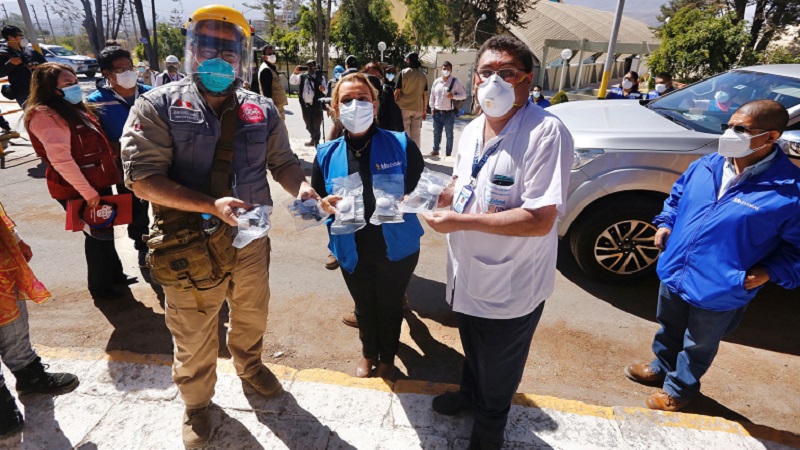 revistabusiness's tweet photo. #NoticiasBusiness | "Empresas peruanas ayudan a Arequipa", lee la nota completa en el siguiente link: https://t.co/AbqwDs11Qa
#Arequipa #PCM #Indeci https://t.co/fdrgPyZ7HW