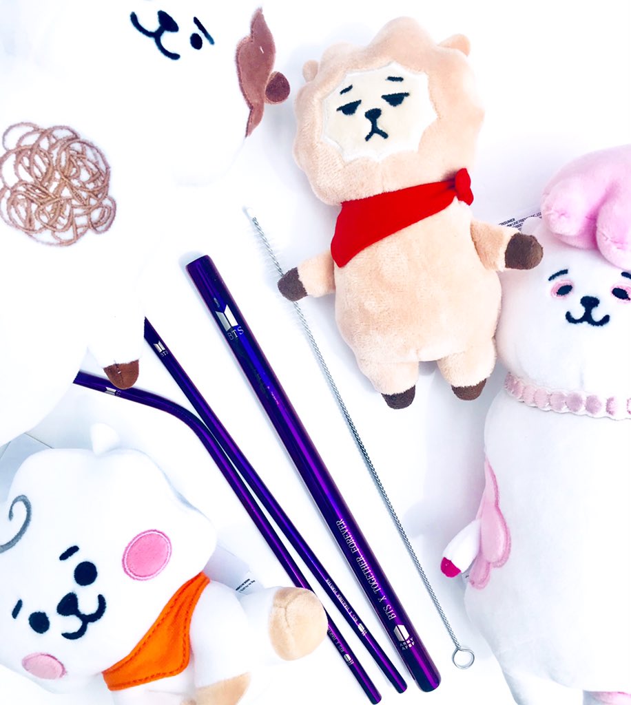 BTSCupsleeveUSA's tweet photo. ✨[DESIGN DROP]✨

🌈PLS RETWEET 🌈

🌸Together Forever Shop 🌸

ARMY FOREVER 💜 BTS FOREVER 
    Chopsticks , Pins, Cupsleeves 🥢

👉ORDER Form:
https://t.co/cHFiUnRUJf

GO pls DM💌

#TogetherForeverShop
#BTS      #BTSARMY https://t.co/oGETzqHxBR