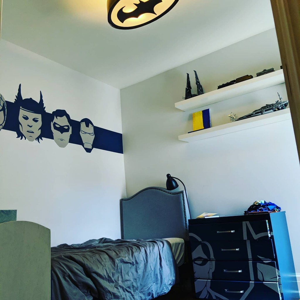 tebInteriors's tweet image. Time for an update to a past clients home.  Check out this sons room we updated for him years ago. 
.
Man I live this!!
.
Painted dresser and wall by @anthonyvalinstudios

Custom Bat-Light by @josetorresmunoz
.
.
#superheroes #comicbooks #injectsomeedge … instagr.am/p/CDPIZFvpwcG/
