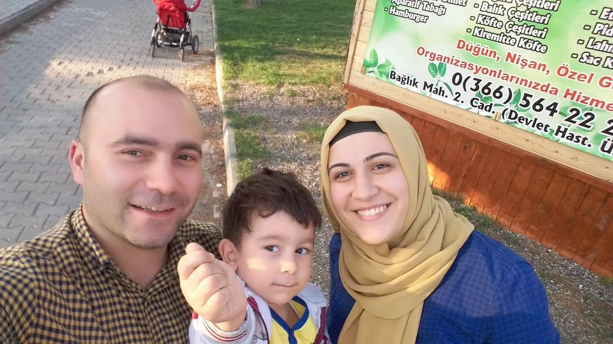 inebolupostasi's tweet photo. İlçemiz esnaflarından Çiğköfteci Adem Baş ile Ziraat Odası sekreteri Gizem Baş’ın çocukları MEHMET EMİN BAŞ için çok acil AB+ pozitif kana ihtiyaç vardır.
Aileden alınan bilgiye göre önümüzdeki 3 gün boyunca AB+ kan ihtiyacı devam edeceğinden aile kan bağışı desteği bekliyor. https://t.co/iyyUuJIST7