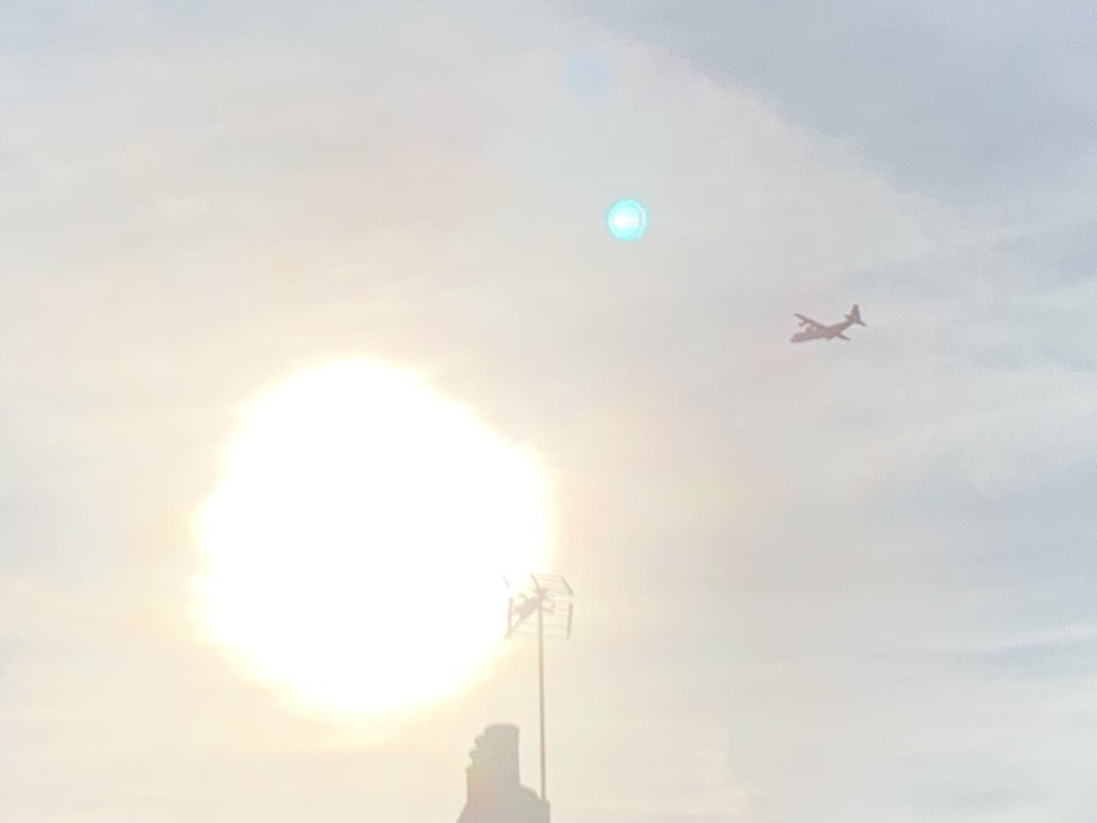 applianceclean's tweet photo. @SENAirTraffic @RAFBrizeNorton @SouthendAirport @BBCEssex @YourSouthend @1935Rooftop @VisitSouthend https://t.co/qJLBF1YPhR