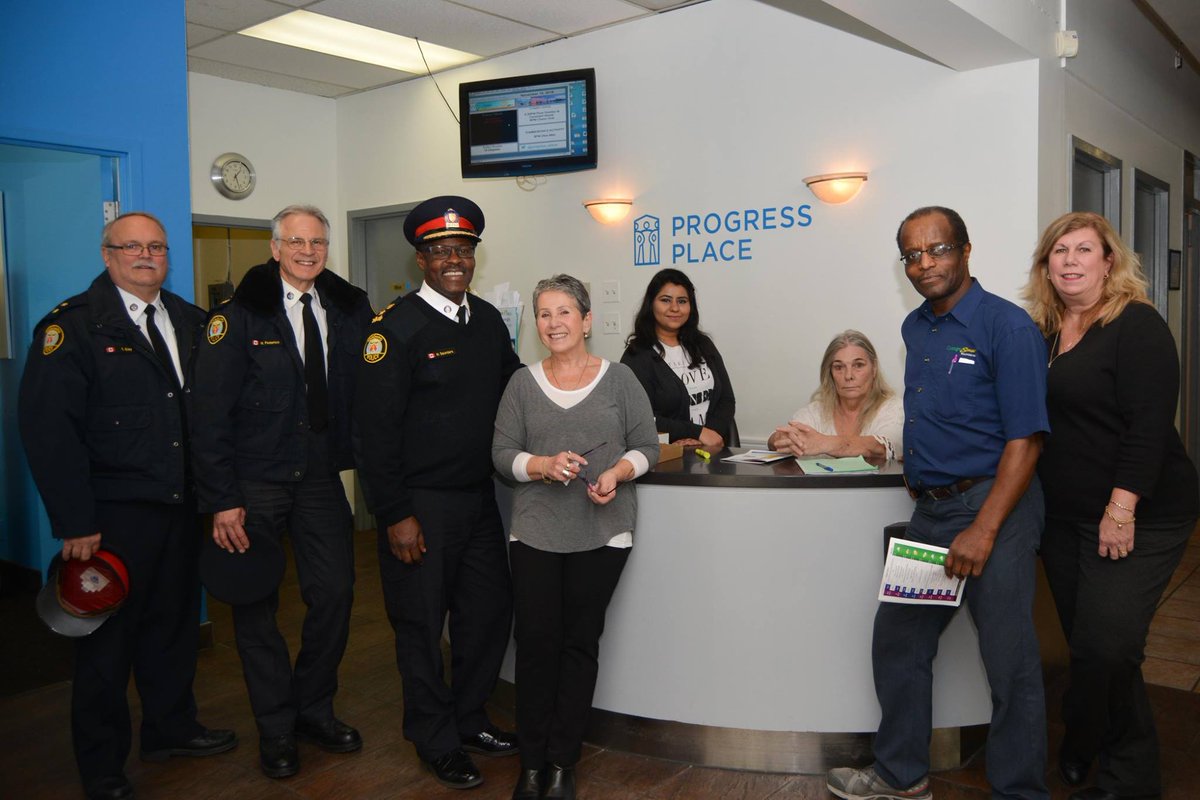 Progress_Place's tweet photo. Thank you @marksaunderstps for your genuine support towards #MentalHealth and #ProgressPlace . We wish him the very best in his new chapter in life. 

@kristynwongtam @JohnTory 

#ClubhouseWorks #Toronto https://t.co/II2N9OyH0e