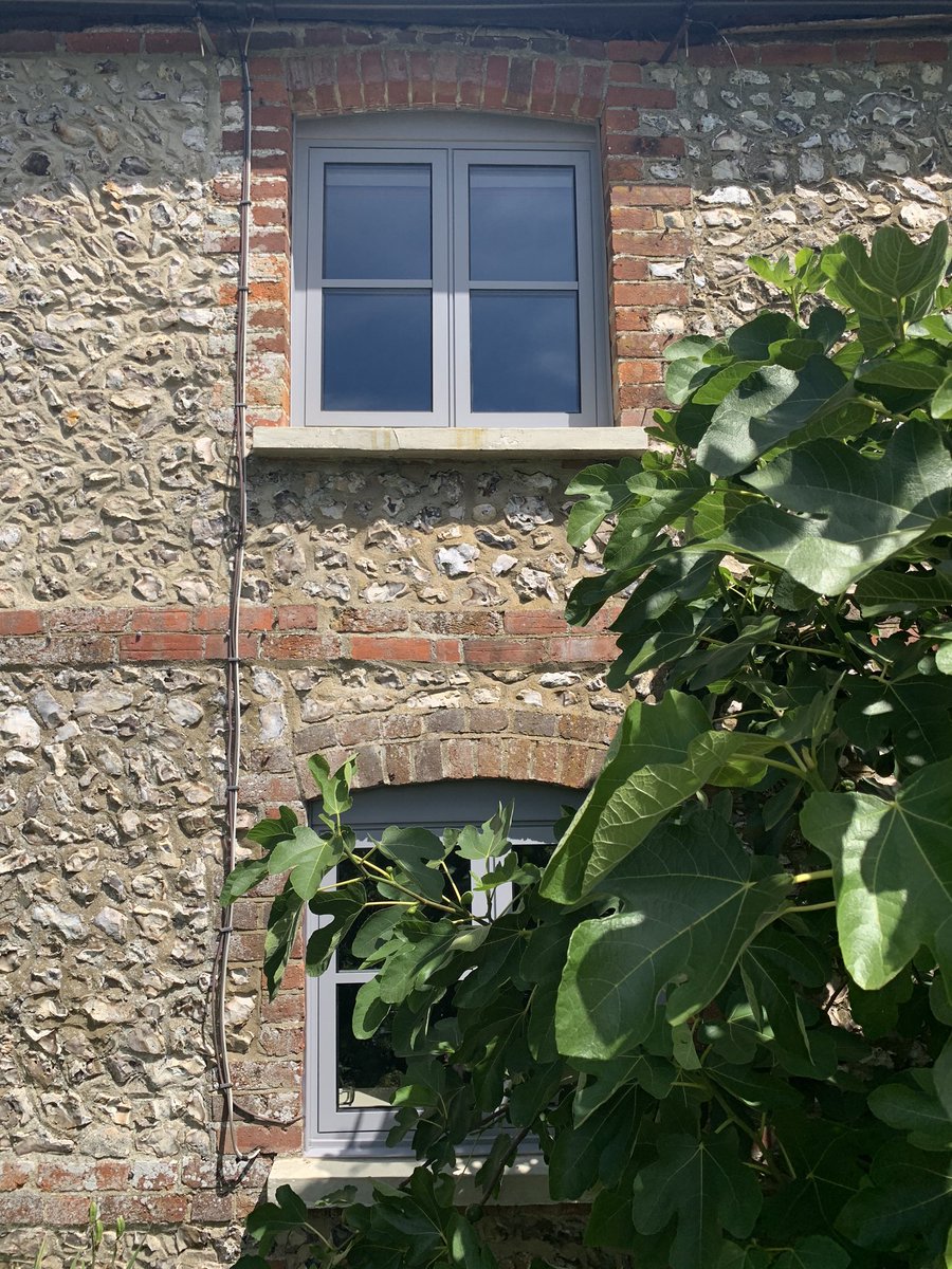 AllumsProperty's tweet photo. Really pleased with phase 2 of our Cottage Project the new stone cills look great @aluk flush windows in RAL 7004 grey @CWGChoices @ChoicesAli great window well made great detail available like monkey tail handles#expertsinaluminium https://t.co/CLD0bJVW3L