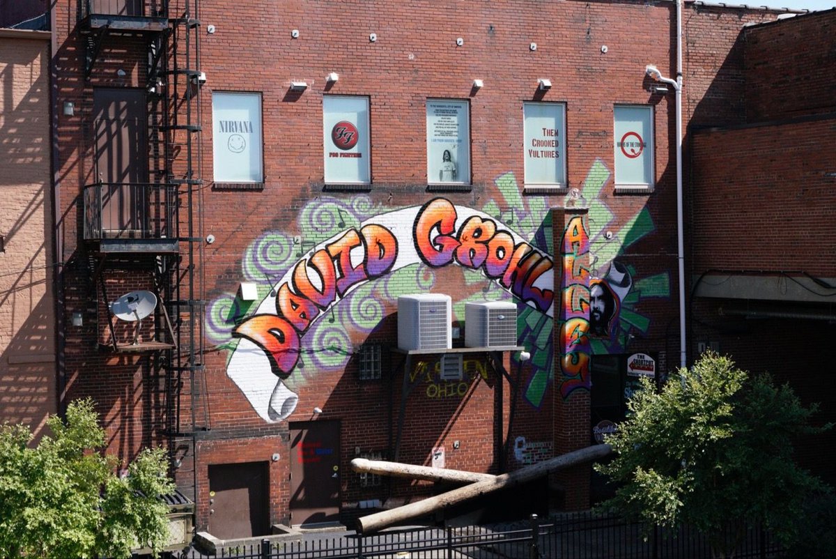 BRITEpeople's tweet photo. Wondering why Ohio's energy tech incubator is installing 25,000+ LED lights in Dave Grohl Alley? We thought you might be... So we laid out all the answers in our latest blog post. Check it out and let us know YOUR thoughts on this project!
https://t.co/HnFfon2EuN https://t.co/N2qkmAQPp4