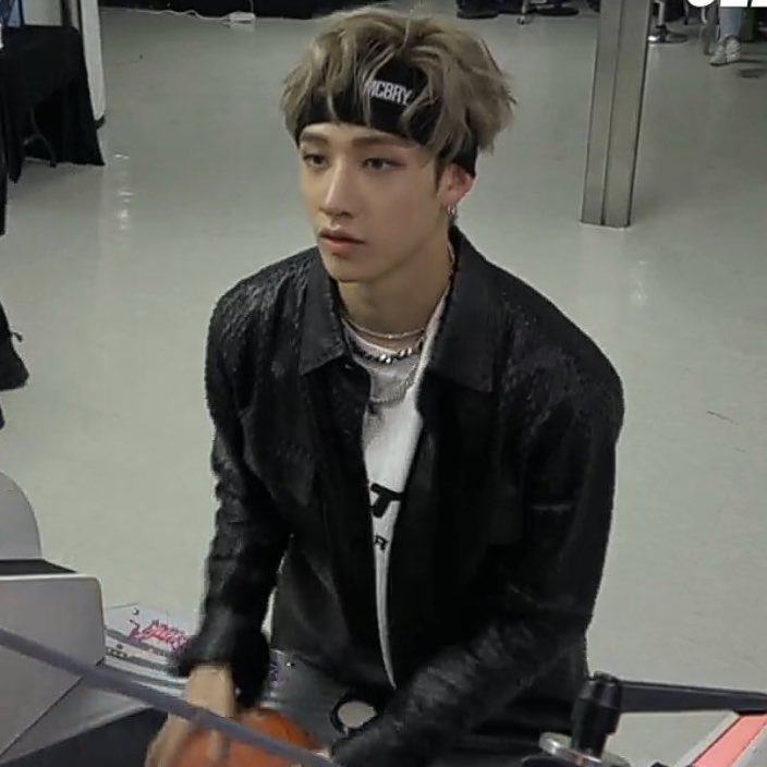 190822 bang chan: a thread