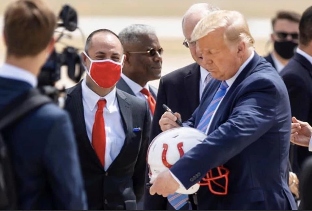 WreckEm56's tweet photo. Trump Knows. 🏈 @realDonaldTrump #OdessaHighAlumni #ClassOf2012 #TrumpKnows #BronchoPower #WTX #PresidentTrumpVisitsPermianBasin https://t.co/MJphkx7pho
