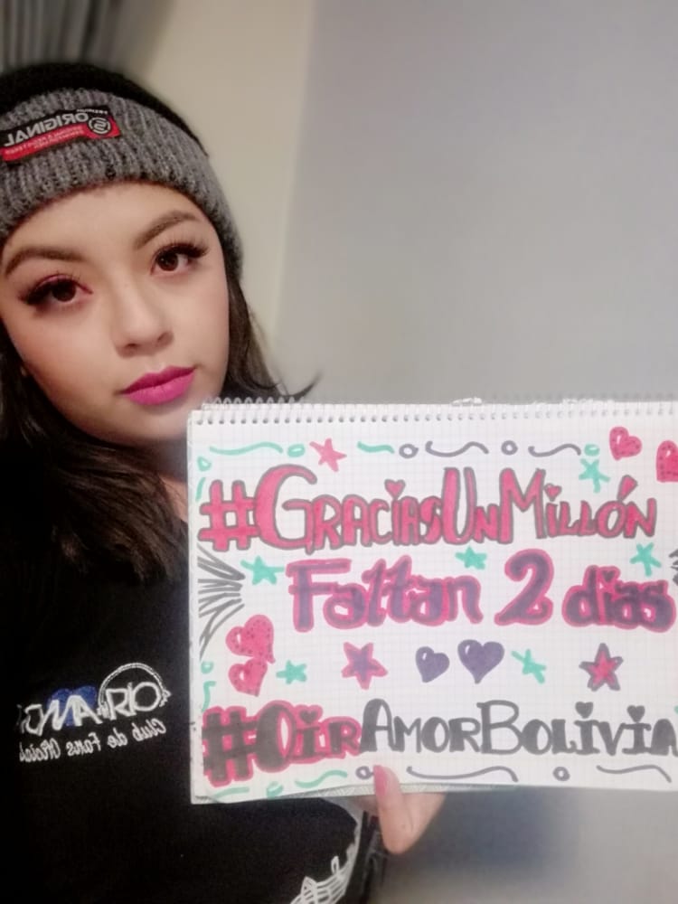 ClubOirAmor's tweet photo. Estamos a sólo dos días para poder escuchar #GraciasUnMillon de @RioRomamx 🔴🔴🙌🏻🙌🏻 https://t.co/gXFkYZrNoN