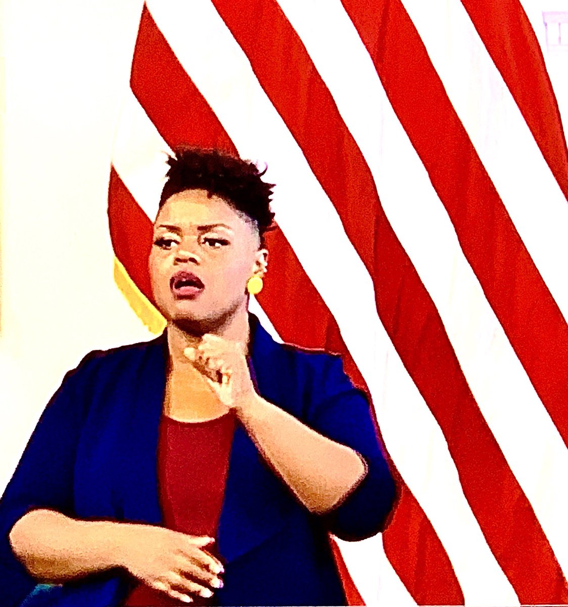 williamsvanessa's tweet image. 👏🏽👏🏽👏🏽👏🏽👏🏽 for @GovLarryHogan ‘s frontline #ASLinterpreters #marylandstrong #COVID__19 #coronavirusupdate