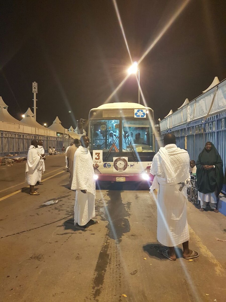 elaalabani's tweet image. في مثل هذا اليوم بعد التروية التصعيد الي مشعر عرفة