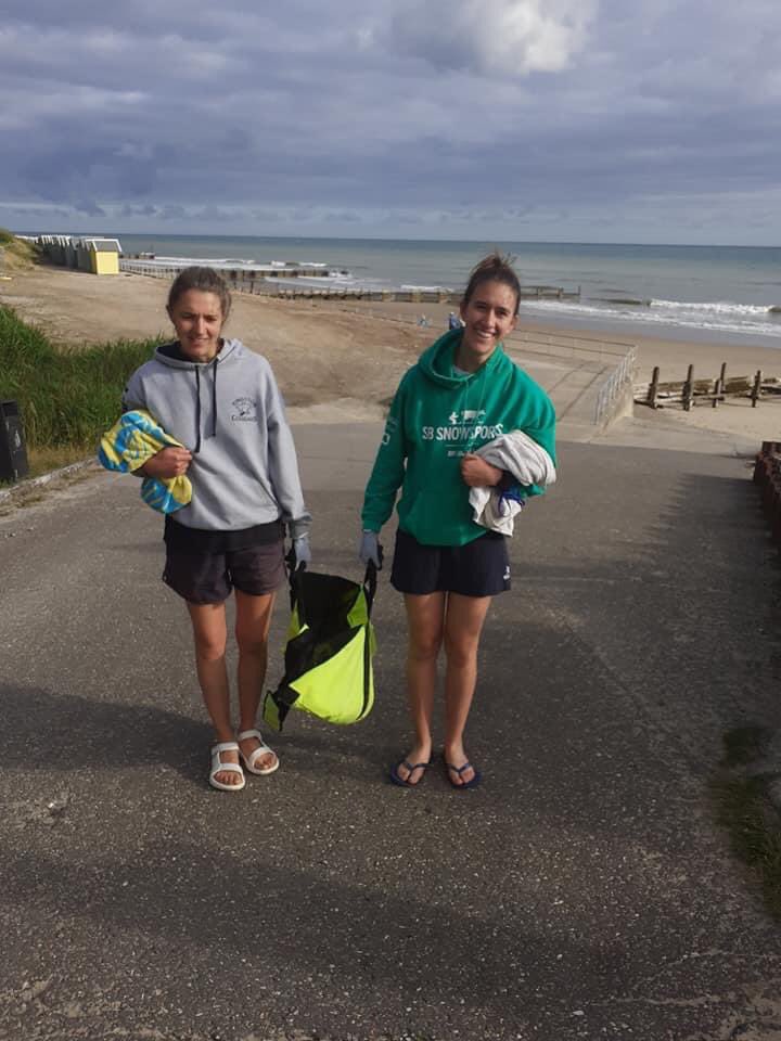 I haven’t posted here in a while as things have been fairly quiet.
We have been inundated with calls this week regarding Seals, please click on the link below to read about our latest rescue.

facebook.com/77451436935038…