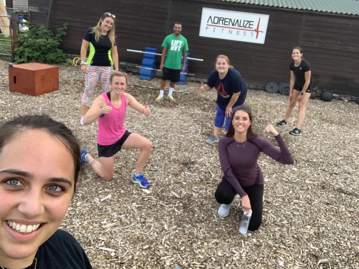 Melanie_Nana1's tweet photo. Absolutely dire class but wow to the views! #welovewales #fieldsformiles #bootcamp #friends @hollymorgs @Cherryshute1 @CatherineEley https://t.co/WIcS8S6Zkq