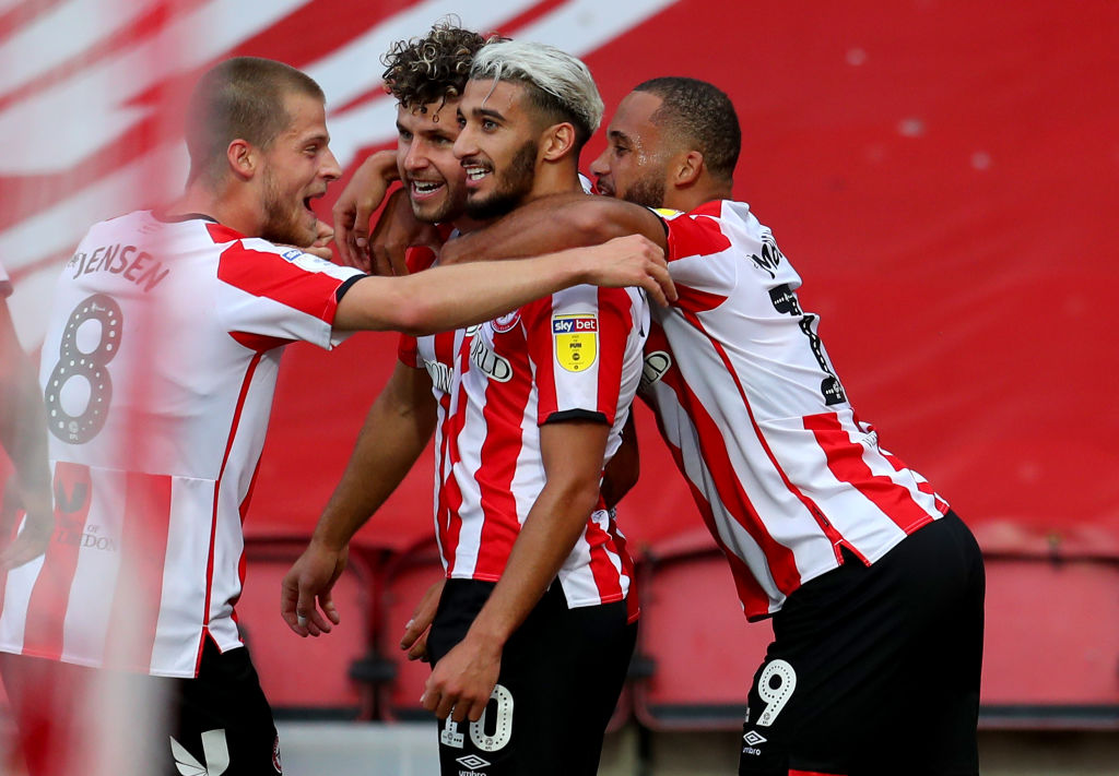 Brentford beat Swansea City 3-1 in their final ever game at Griffin Park to reach the Championship play-off final.

Report 👉 bbc.in/2Xc5UTg

#bbcefl