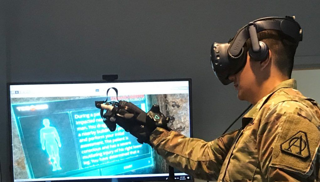 EmtechJack's tweet photo. I would love to try these haptic gloves in #VR https://t.co/U79YOPzOC7 https://t.co/RDijBWKdpI