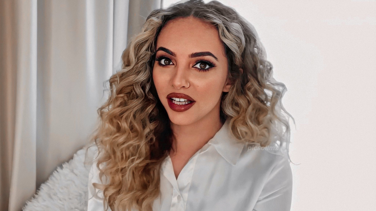 Day 29. I swear the other day when I was watching the interview, I couldn't stop thinking how beautiful Jade was.  #JadeThirlwall  #LittleMix  #LittleMixTheSearch  #LMHoliday  #Holiday  #LMHoliday  #StreamHoliday