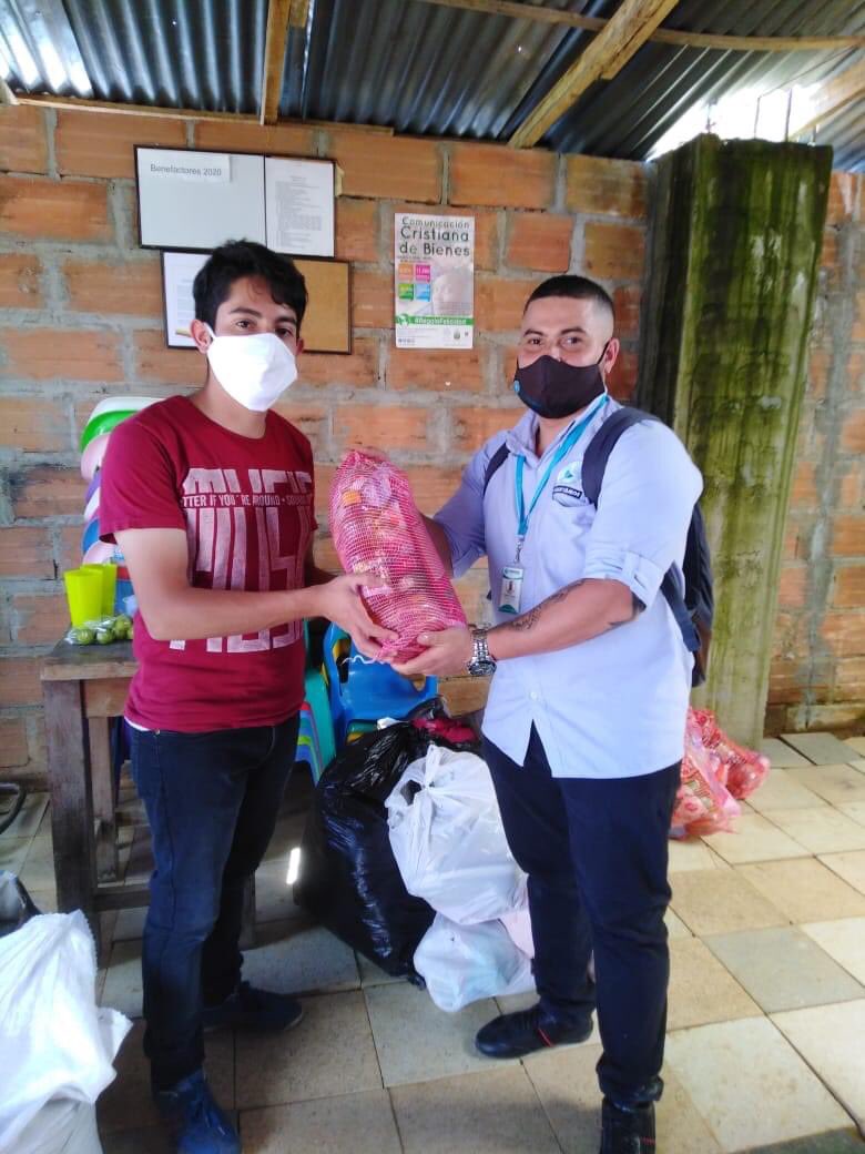 fomentamos's tweet photo. Ayer estuvimos en el barrio Nueva Jerusalén de #bello entregando #mercados y #ropa a los socios afectados por el incendio de la semana pasada💚 

@DanielSamperO @sopabuvi @comunicandobel @Oswleogo @GobAntioquia @AlcaldiadeBello @fedemutualesant @CFACooperativa @MabelLaraNews https://t.co/To5UyJ2jnw